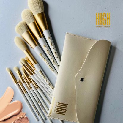 Back Stage Brush Set